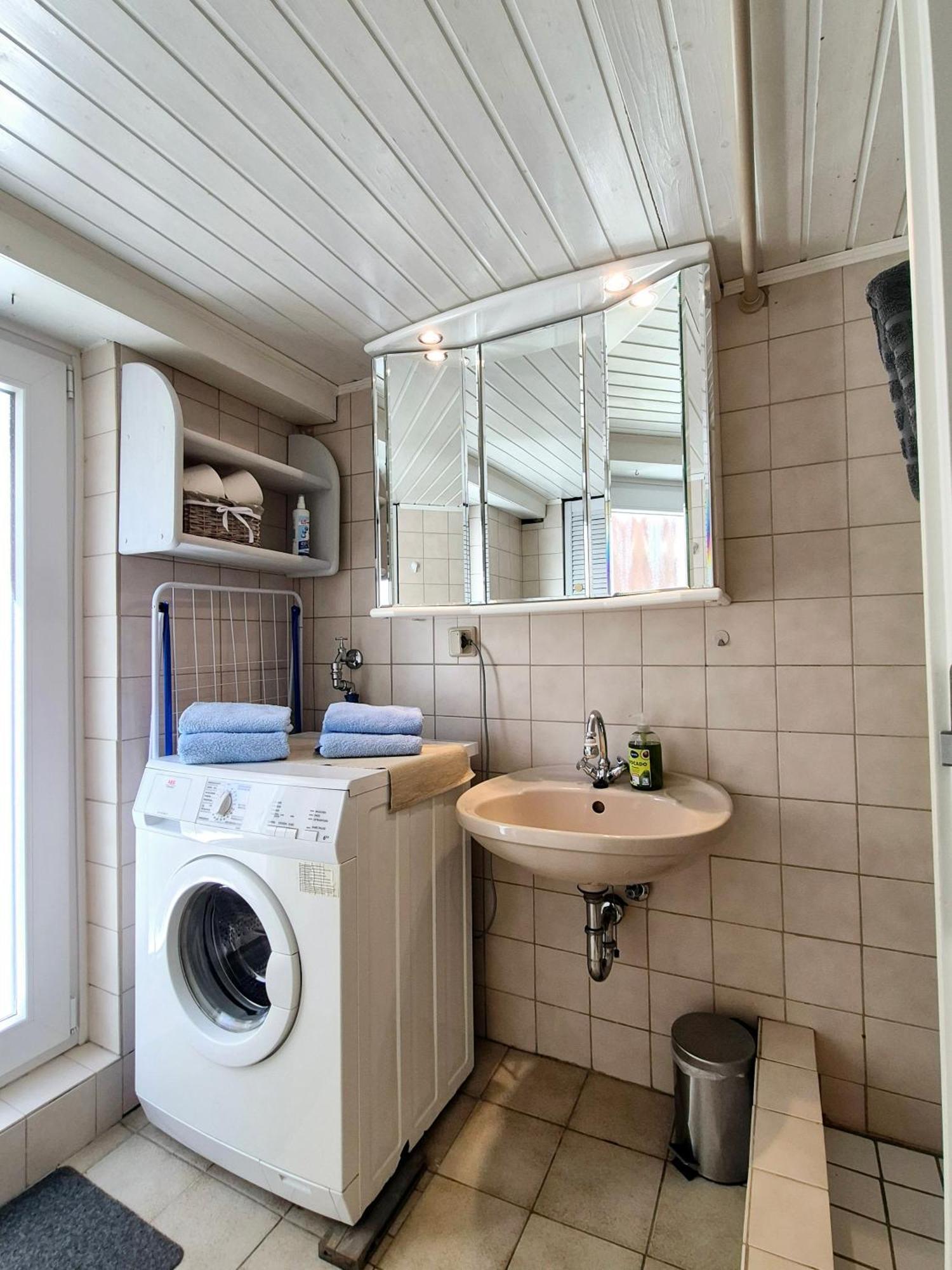 Untergeschoss, Kaelder, Basement In Ruhiger Wohngegend Lejlighed Flensborg Eksteriør billede